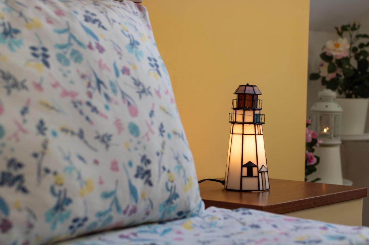 Apartman Monika オミシュ エクステリア 写真